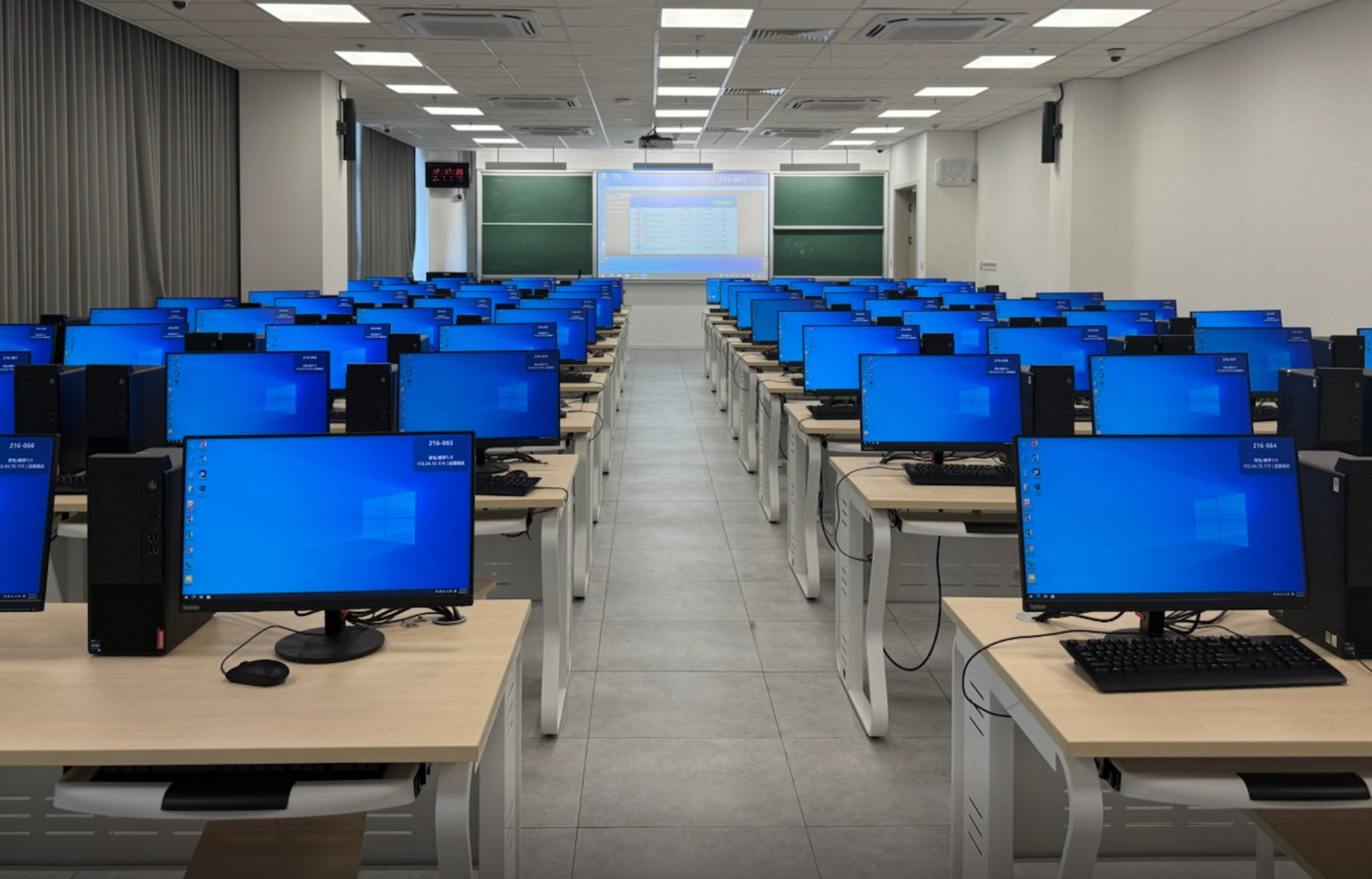 上海出版专科学校